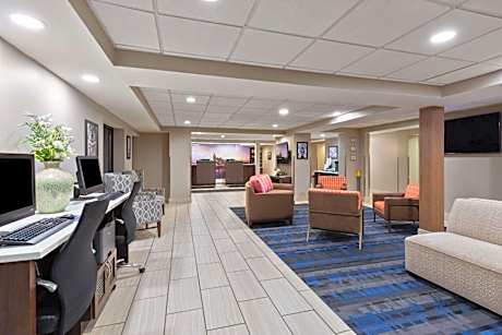 La Quinta Inn & Suites by Wyndham Goodlettsville