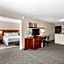 Riverside Hotel & Conference Center