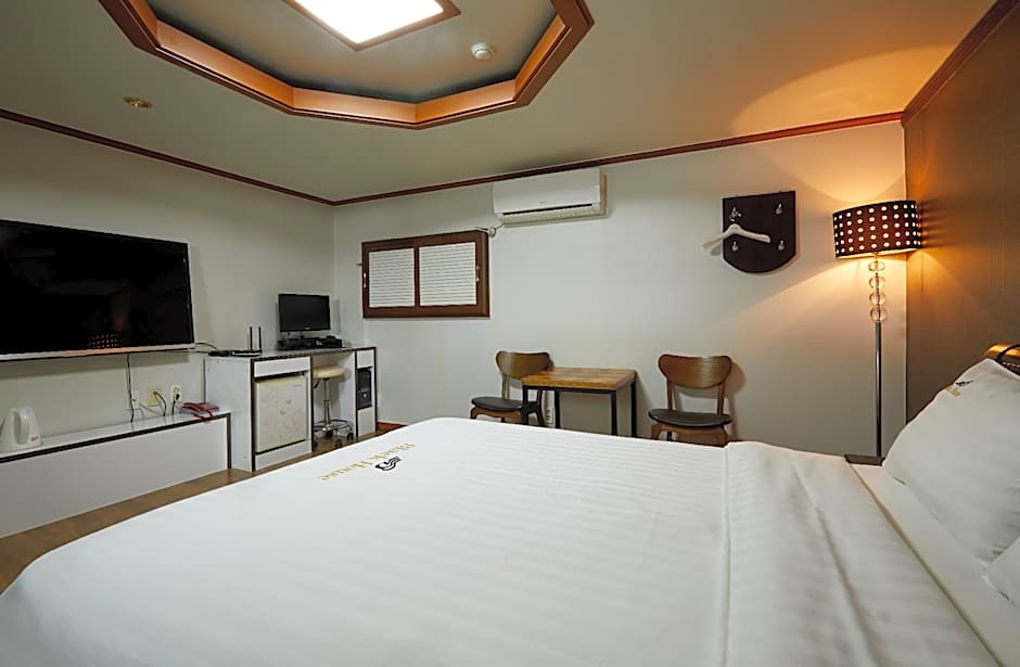 Buantreehotel Blackhouse