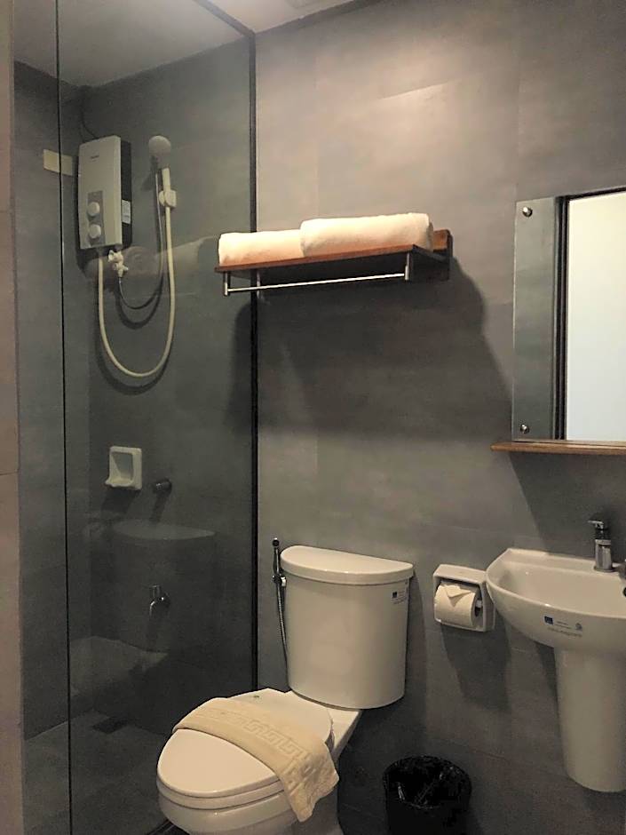 Bambu Suites Palawan