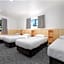 Cambridge Top 10 Holiday Park