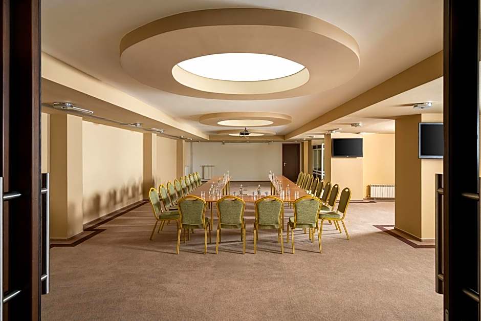 Hotel Pietroasa