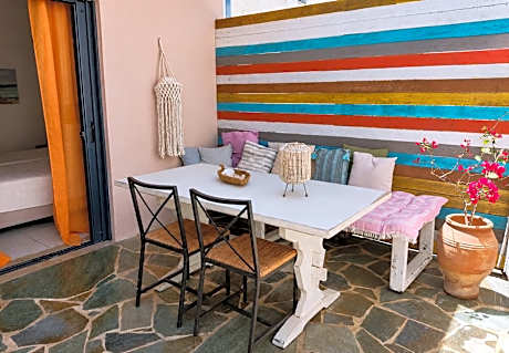 Votsalon Beach House - 30 meters from Alykes Beach