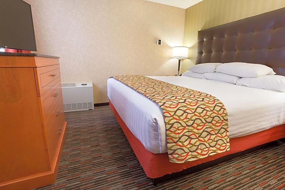 Drury Inn & Suites St. Louis Union Station