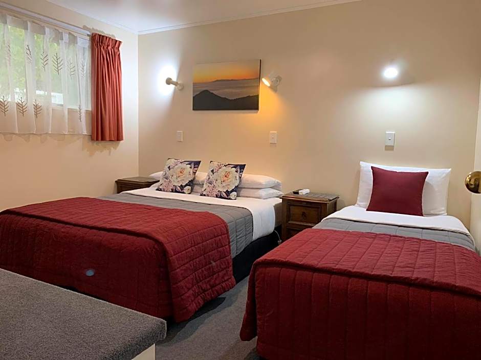 ASURE Amber Court Motel