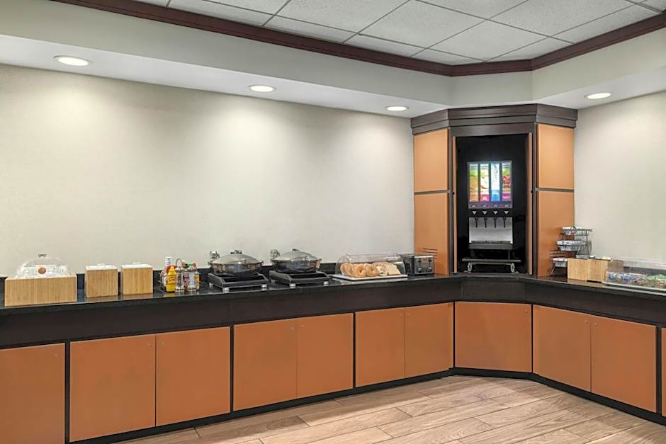 Fairfield Inn & Suites by Marriott Marietta
