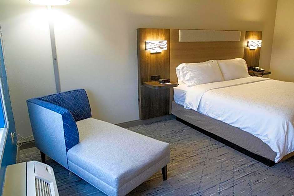 Holiday Inn Express O'Neill By IHG