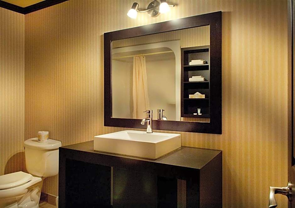 Ramada by Wyndham Laval