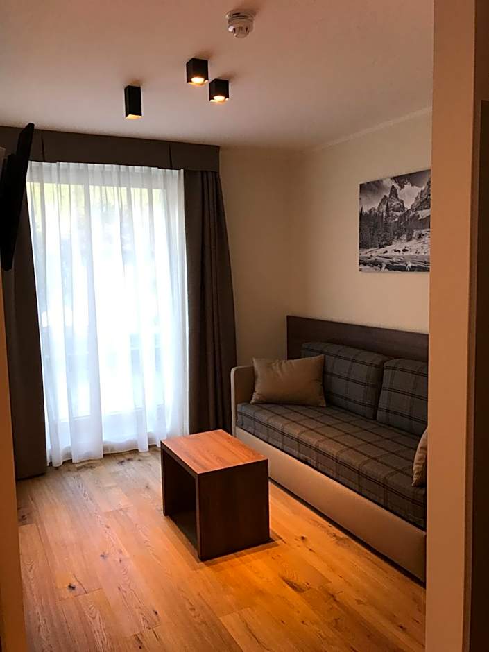 Photo 1 of 12 of Suite, Balcony