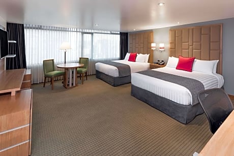 ADA 2 Queen Beds Jr Suite Non Smoking