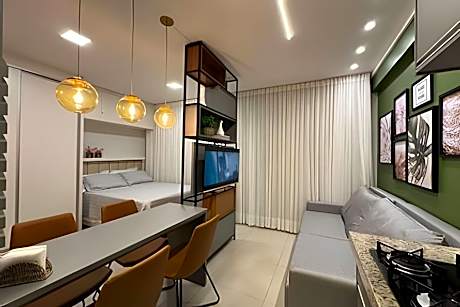 Moderno Flat com Jacuzzi no Pq. Vaca Brava