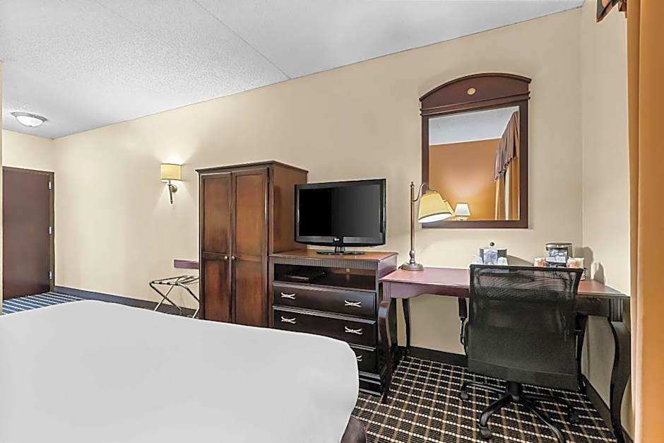 Comfort Inn & Suites Somerset