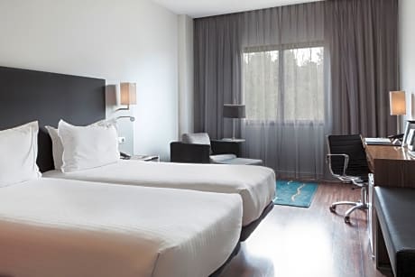 DOUBLE SINGLE USE (1 ADULT)