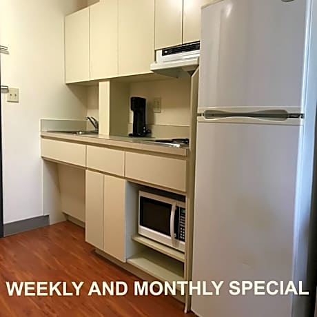 Studio (3 Adults)