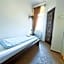 Black Style ROOMS Moravske namesti