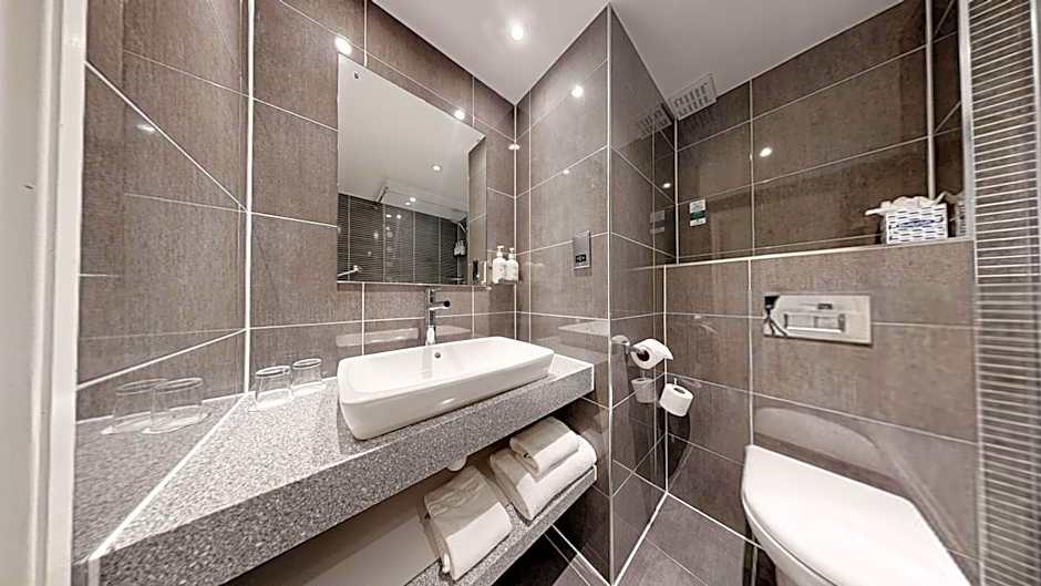 Holiday Inn Kenilworth - Warwick By IHG
