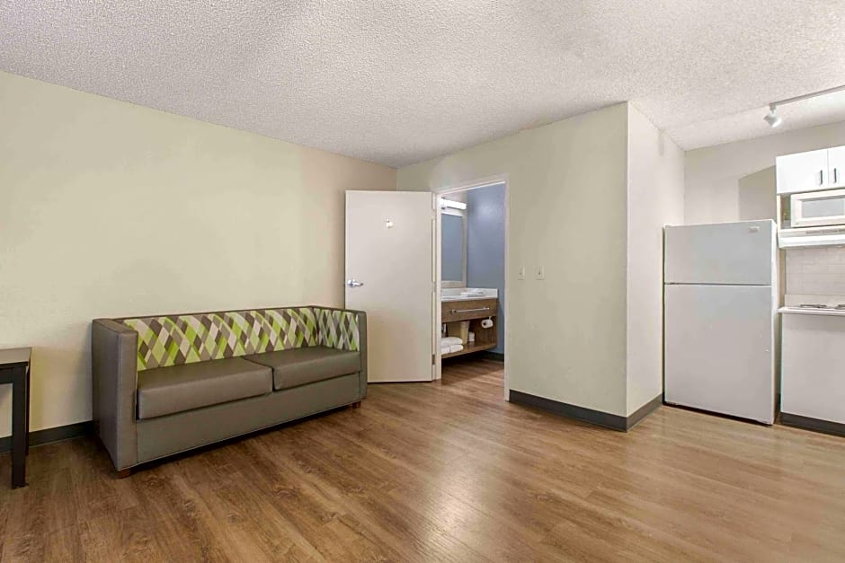 Extended Stay America Premier Suites - Union City - Dyer St.