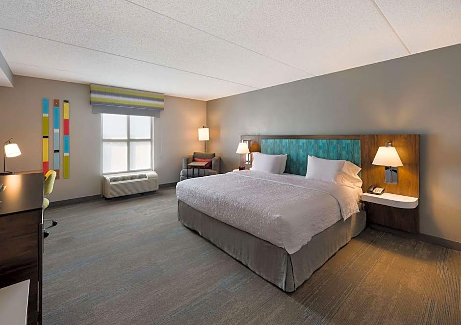 Hampton Inn By Hilton & Suites Fredericksburg