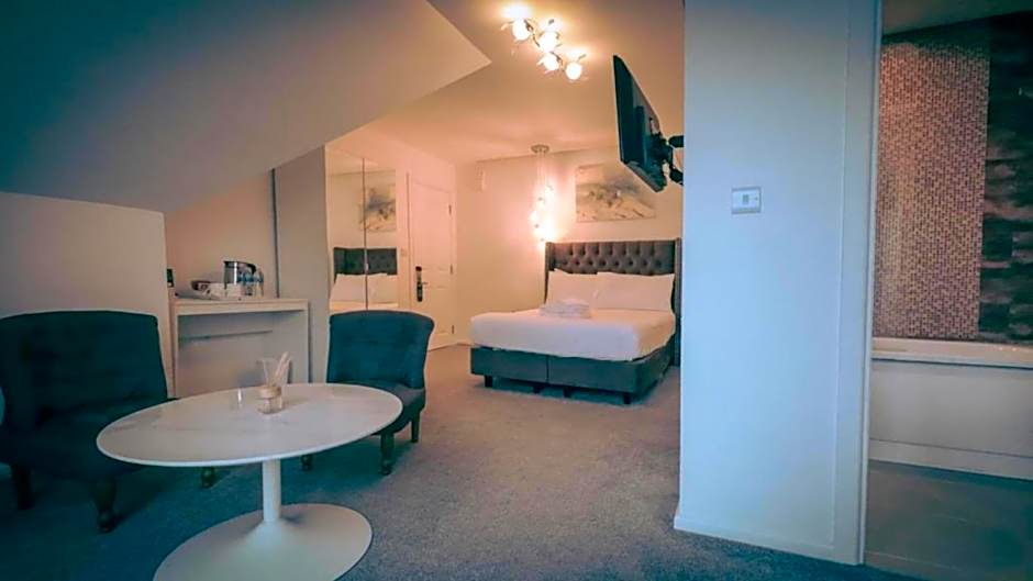 Newquay Beach Hotel by Sunday