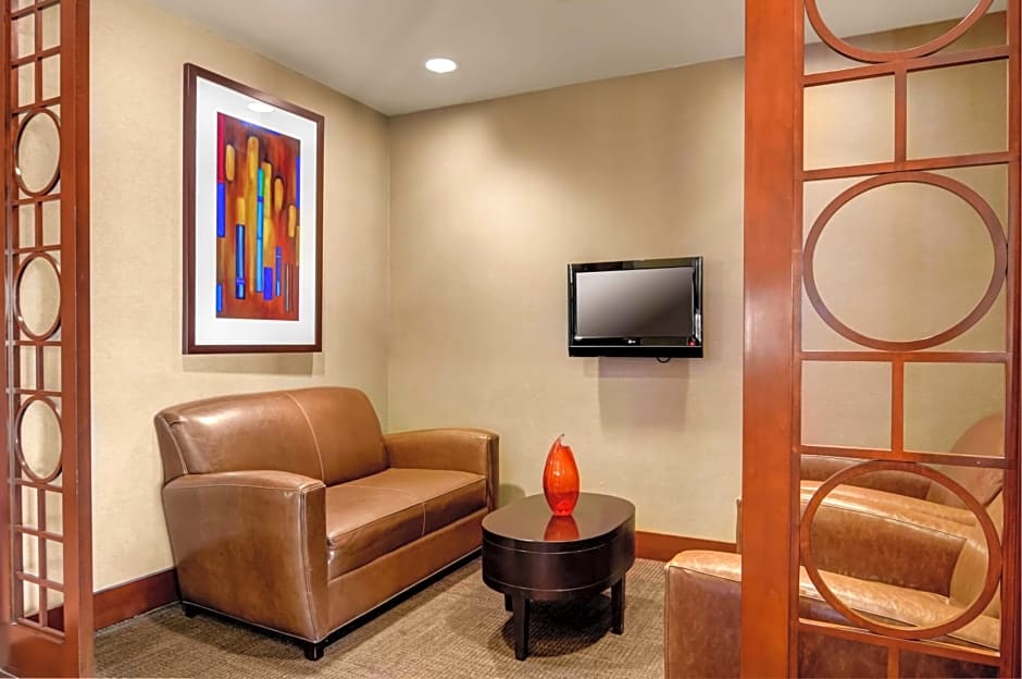 Hyatt Place Atlanta Airport-South