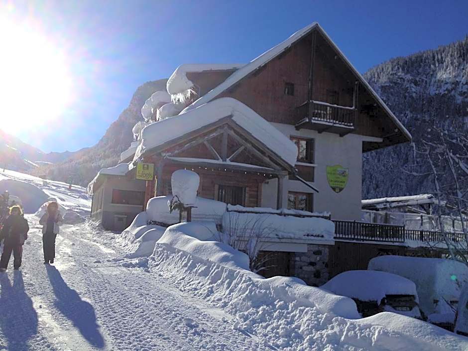Logis Hôtel Spa la Cascade