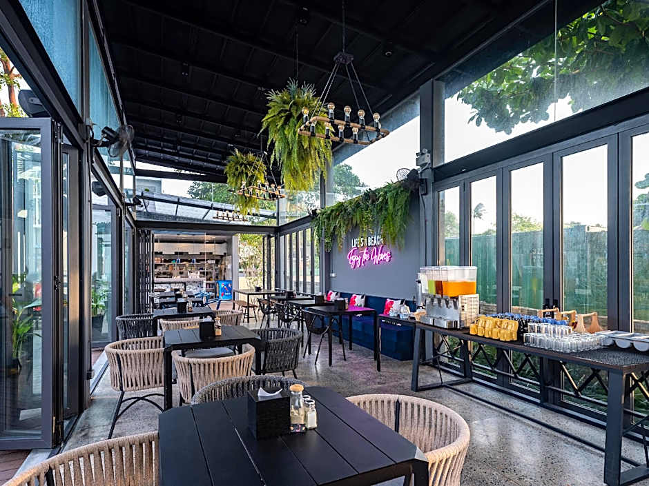 Lub d Koh Samui Chaweng Beach (SHA Plus)