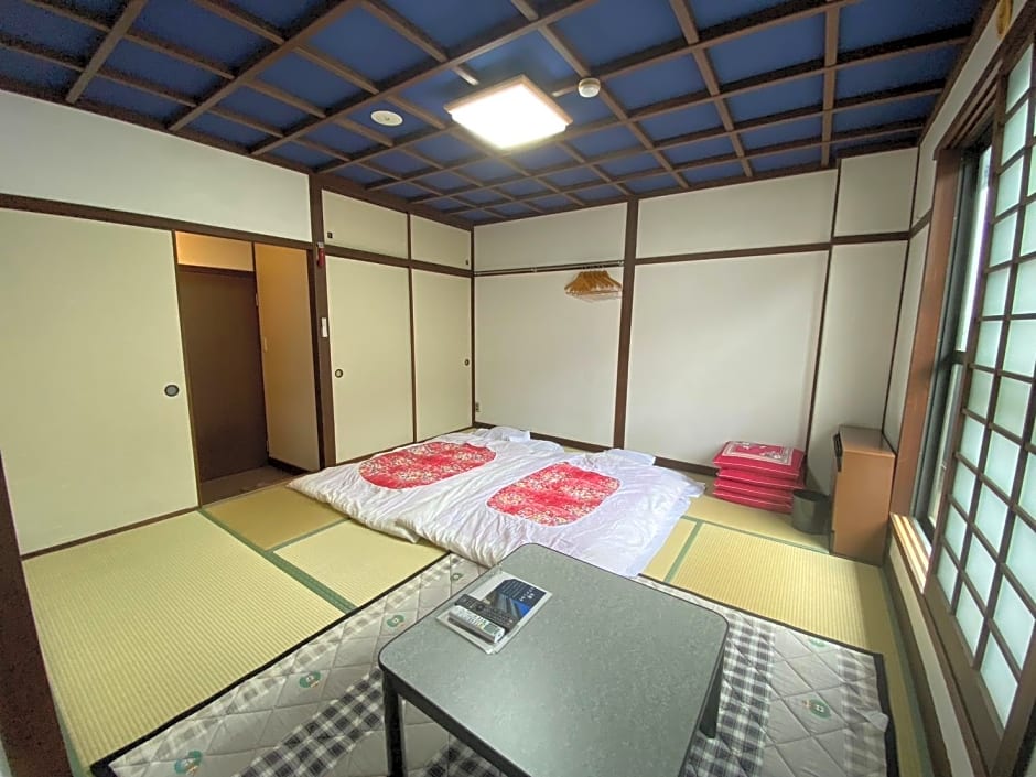 Hachikita Hotel