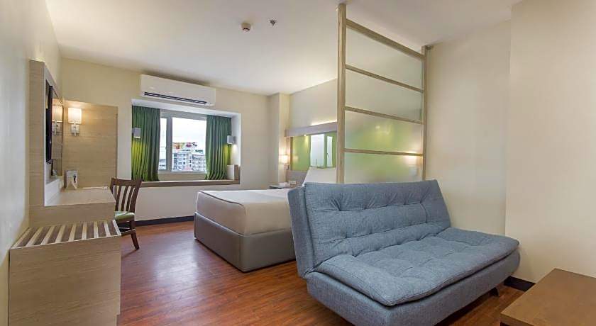 Microtel Inn & Suites by Wyndham San Fernando