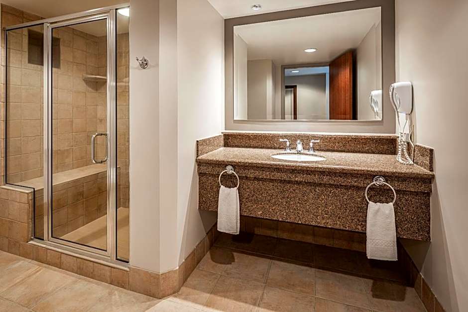 Isle Casino Hotel Waterloo - A Caesars Rewards Destination