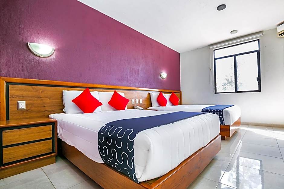 Capital O Hotel Casa Blanca, Morelia