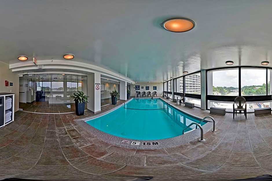 Four Points by Sheraton Boston Newton