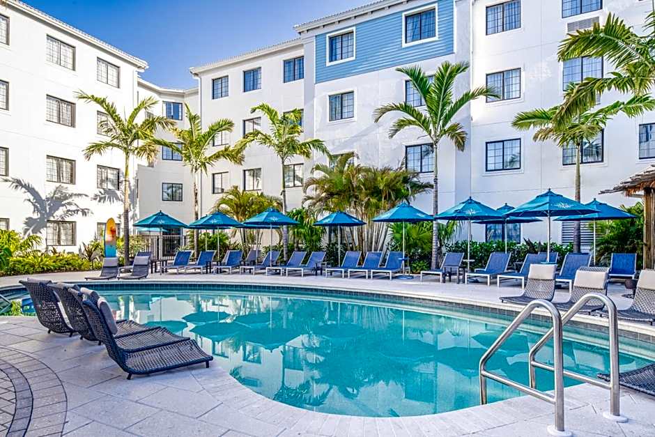 Compass Hotel Naples