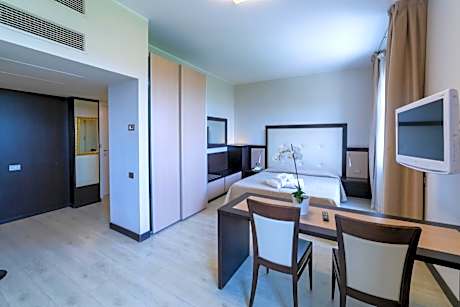 Junior Suite (3 Adults)