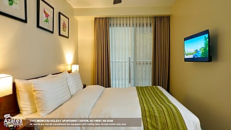 Two Bedroom Center Apartment - No Balcony, No View