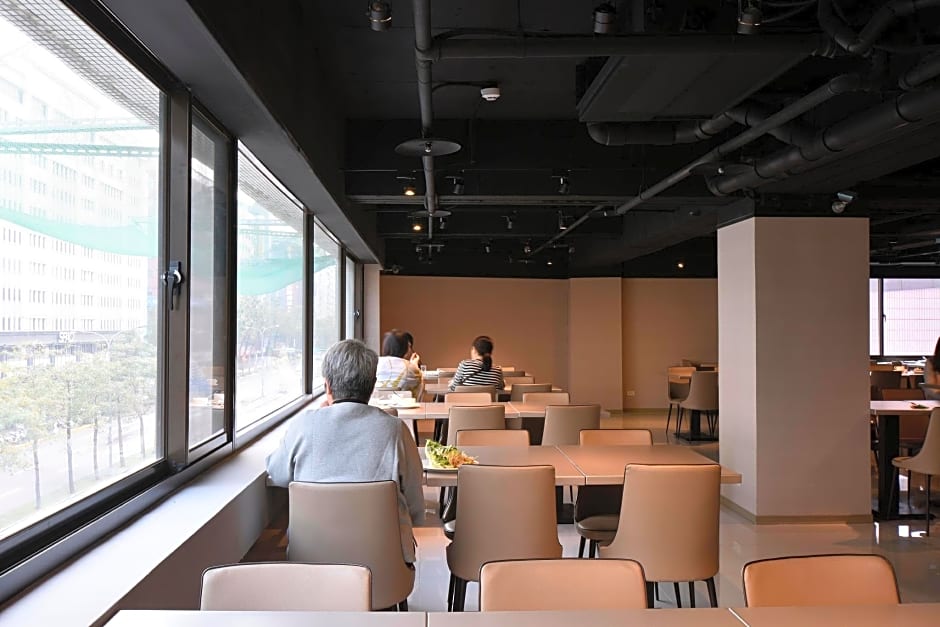 Green World ZhongXiao