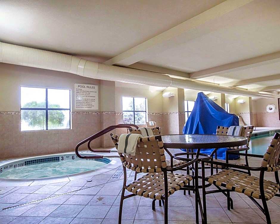 Comfort Inn and Suites adj to Akwesasne Mohawk Casino