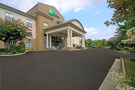 Holiday Inn Express Troutville-Roanoke North, an IHG Hotel