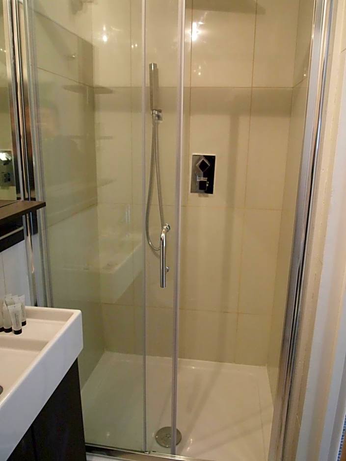 Earls Court Garden Hotel