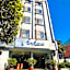 Apollo Hotel