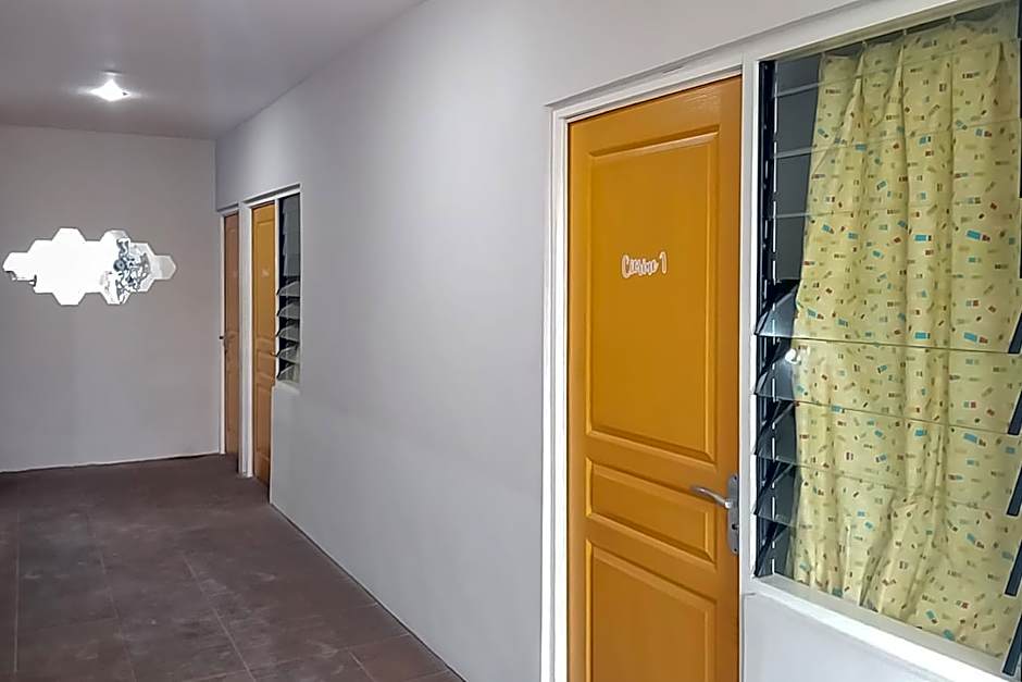 Our Home Syariah Semarang Mitra By Reddoorz – Pedurungan, IA