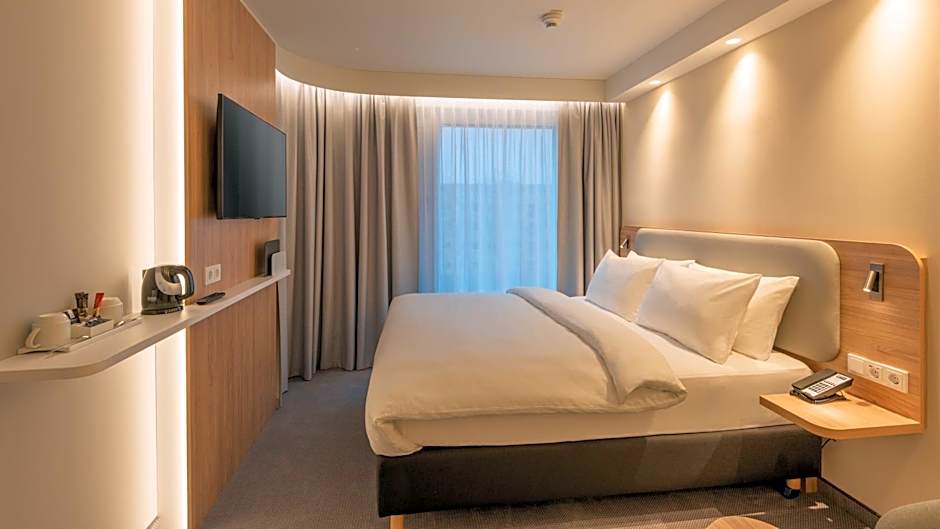 Holiday Inn Express And Suites Potsdam By IHG