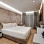Hotel Oasis