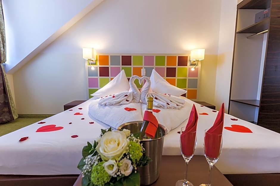 Zdjęcie 1 z 5 — Junior Suite