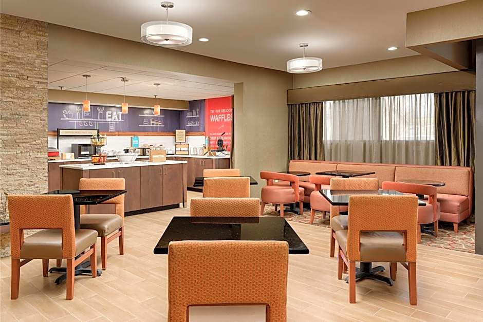 Hampton Inn By Hilton Oak Ridge Knoxville