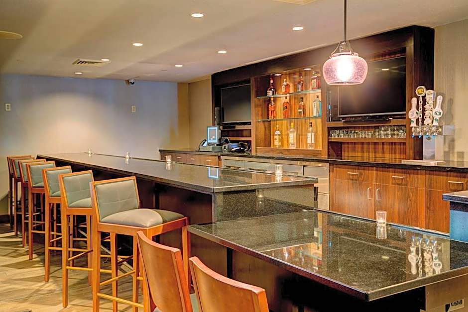 Holiday Inn Milwaukee Airport By IHG