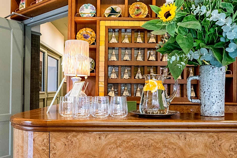 Hôtel Amista Marseille - ancien Hôtel Saint Louis - Vieux Port