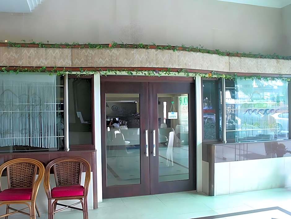 Pacific Orient Hotel