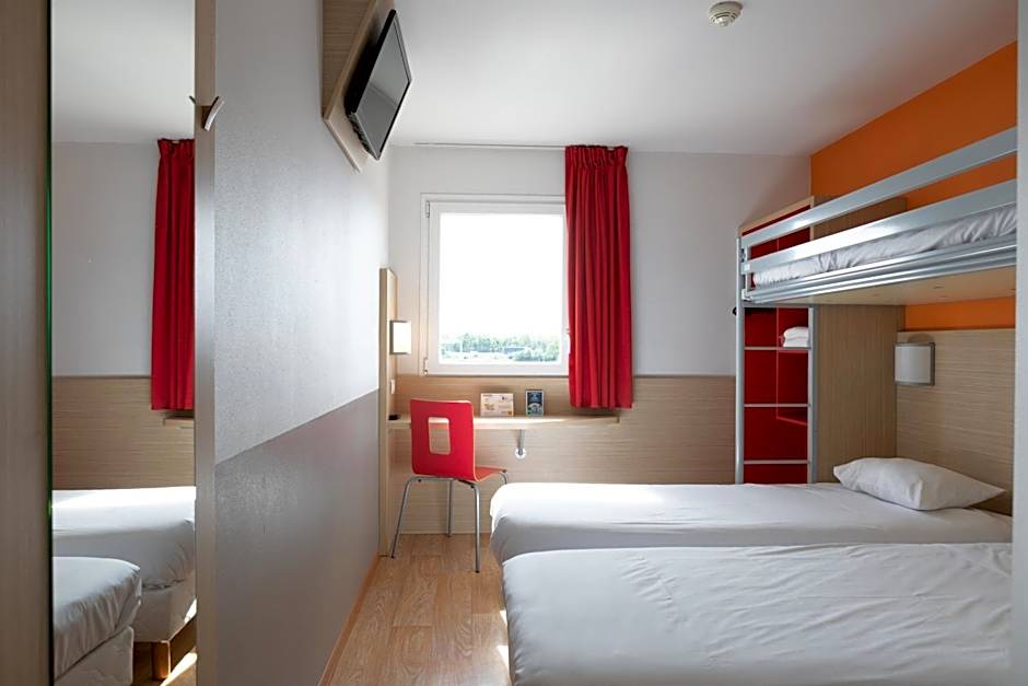 Premiere Classe Saint Etienne - AÃ©roport BouthÃ©on