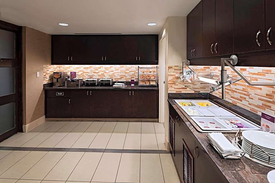 Residence Inn by Marriott Omaha West