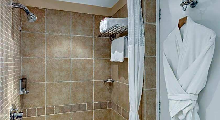 Club Mahindra Emerald Palms